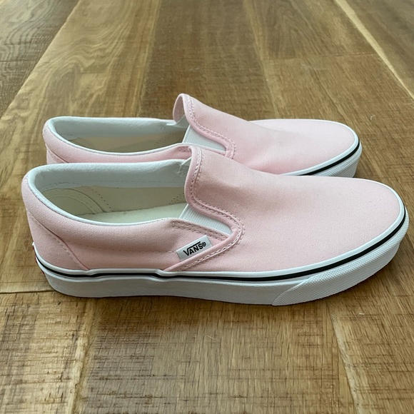 Vans Shoes - NEW Vans Women’s Slip-on in blushing pink